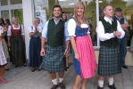 Fesche Models pr�sentierten das "Gwand vom Land"